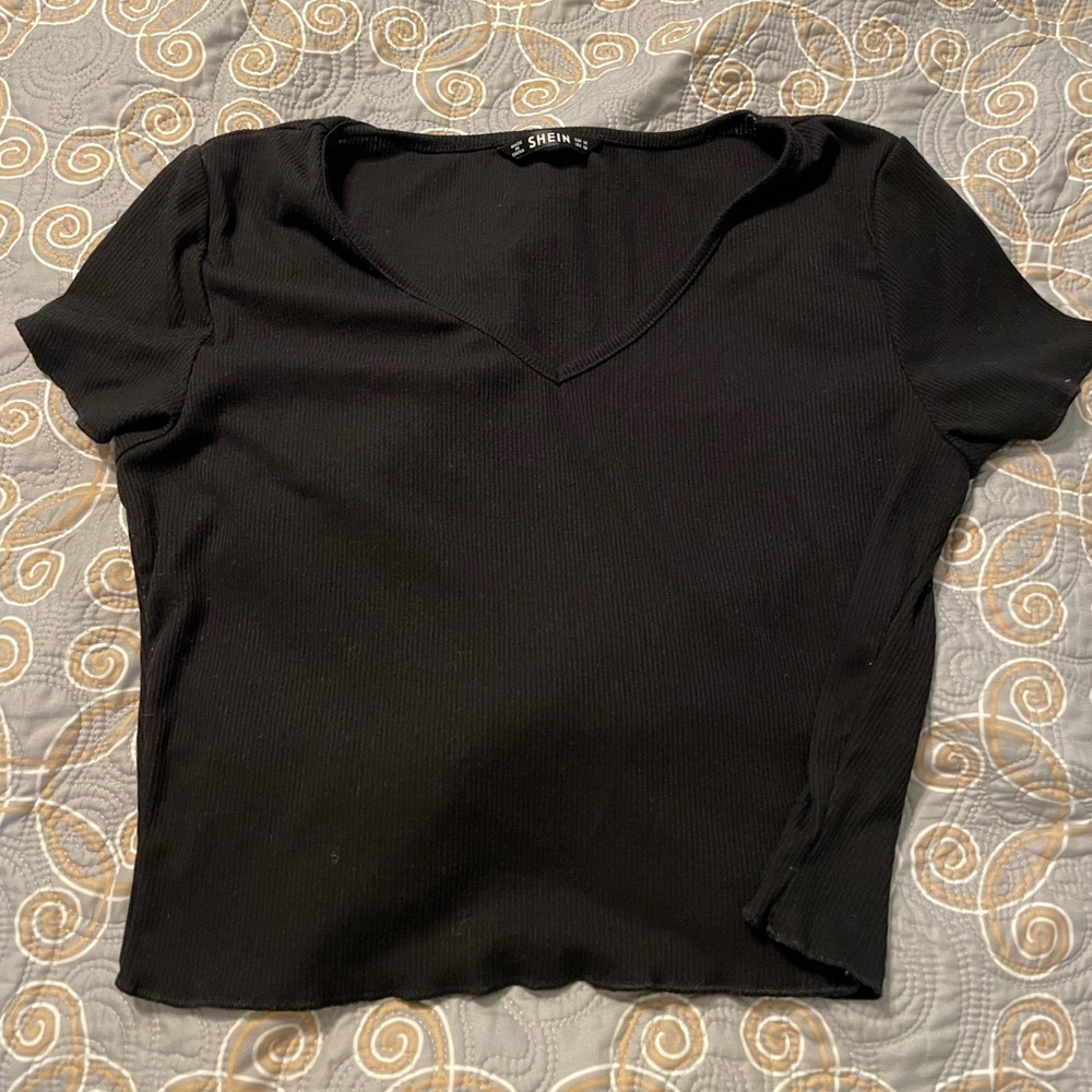 Black Crop top